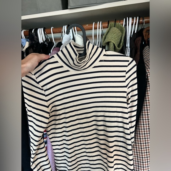 Sézane Felix Jumper - Picture 3 of 3